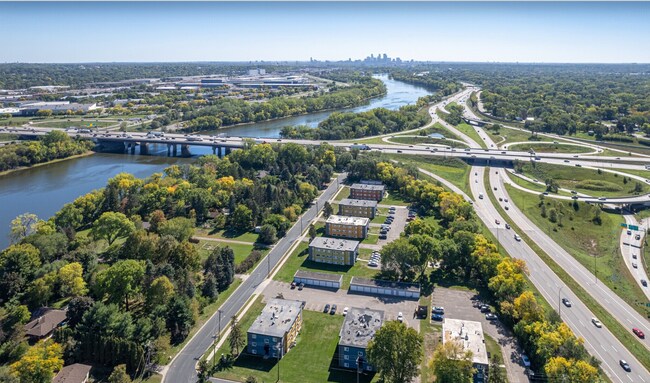 Riverwood 6425