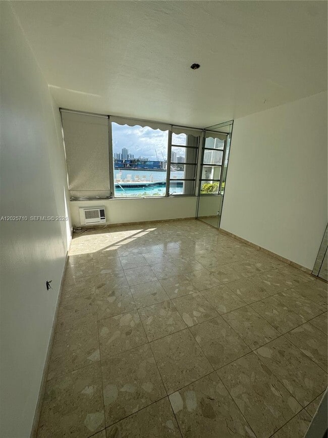10281 E Bay Harbor Dr Unit C1