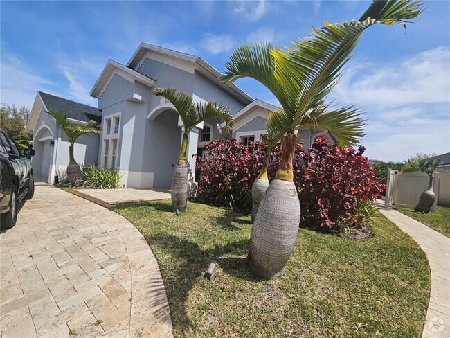 Building Photo - 12913 Islamorada Dr Rental