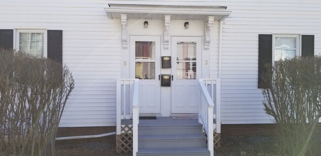 Front Entrance - 3 Matty Way Townhome