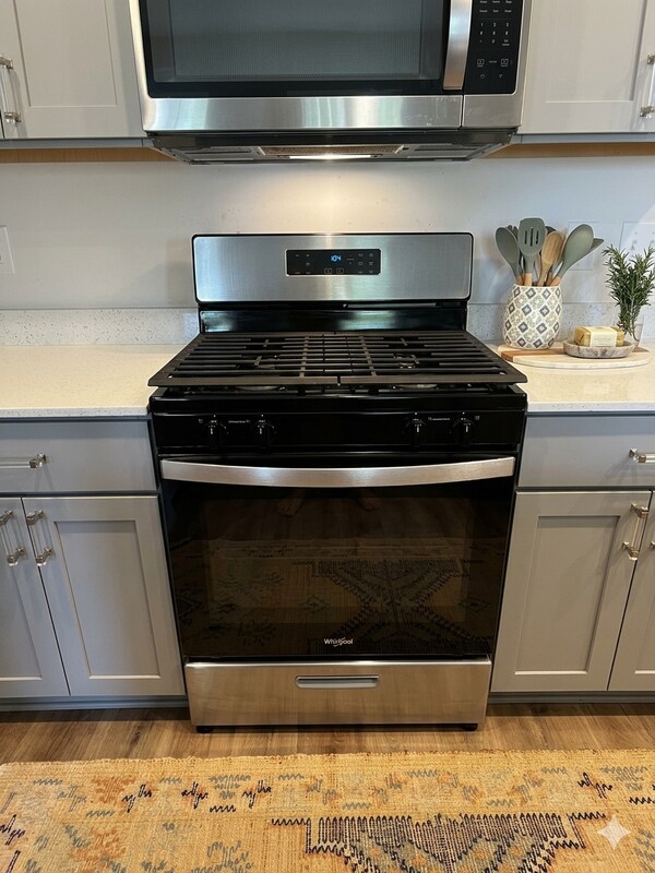 Photo - 7703 Clayton Ave