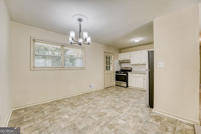 Photo - 1340 Pineglen Dr