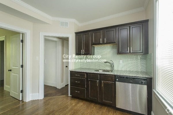 Building Photo - 2969 Washington St Unit #1 Rental