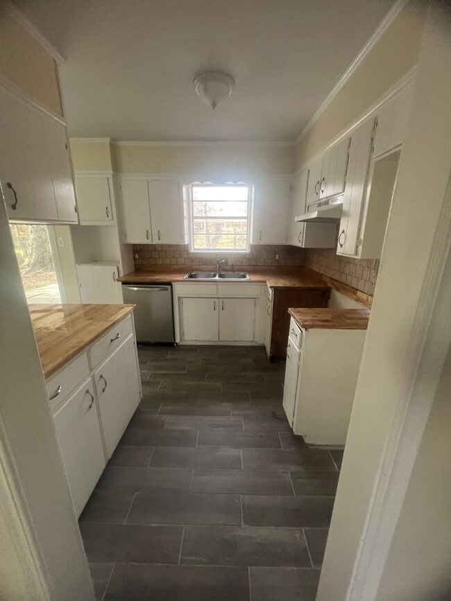 Photo - New Listing in Southern Hills