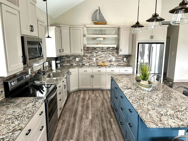 Photo - 25024 Sausalito Dr