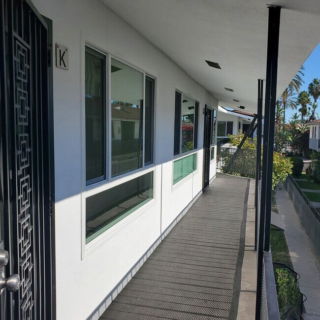 Photo - 7119 Mountain View Ave