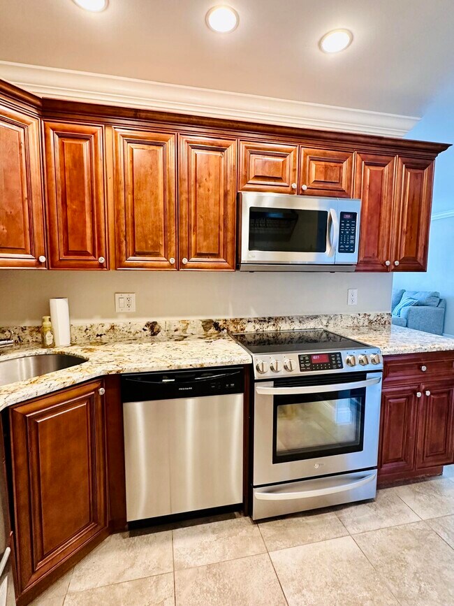 505 Spencer Dr Unit 408