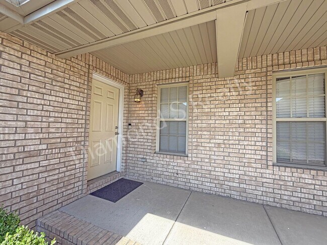 Photo - 1331 W Sackett St Unit 1331