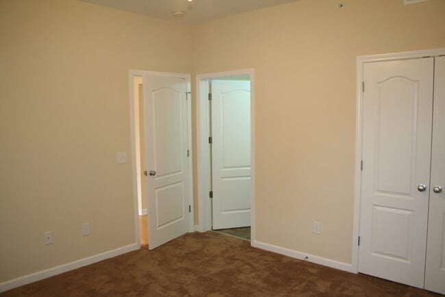 Briarcliff Condominiums