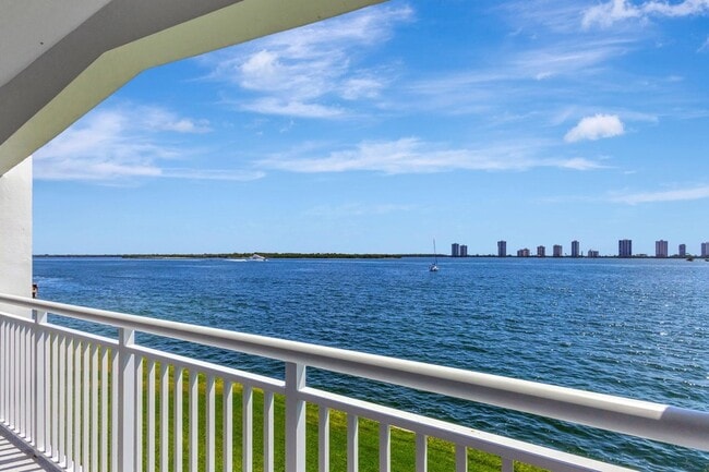Photo - 100 Shore Ct Unit 210