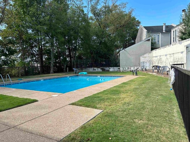 Photo - 2409 Talmadge Pl Townhome