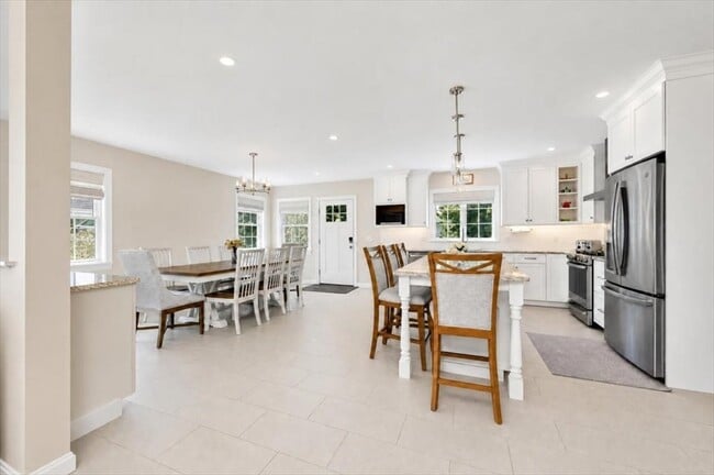 Photo - 62 Gilson Rd