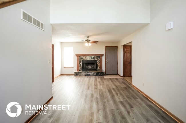 Photo - 5020 Pebble Ave