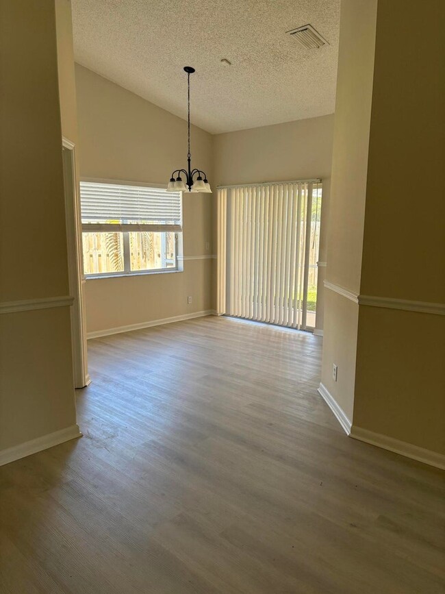 Photo - 10749 Cypress Lake Terrace