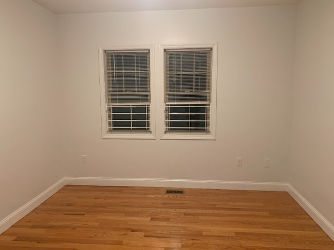 43 Forest St