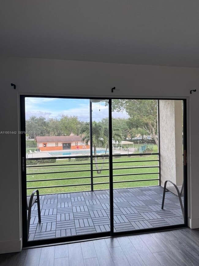 Photo - 5917 Vía Vermilya Unit 203