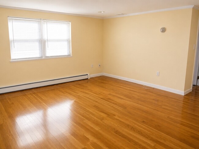Photo - 49 Seafoam Ave Unit 2