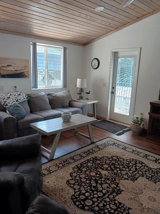 Photo - 451 Charlie Dr