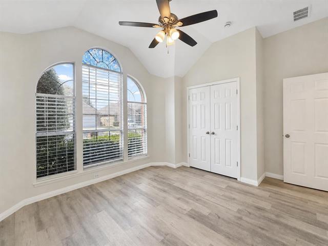 4525 Dragonfly Way