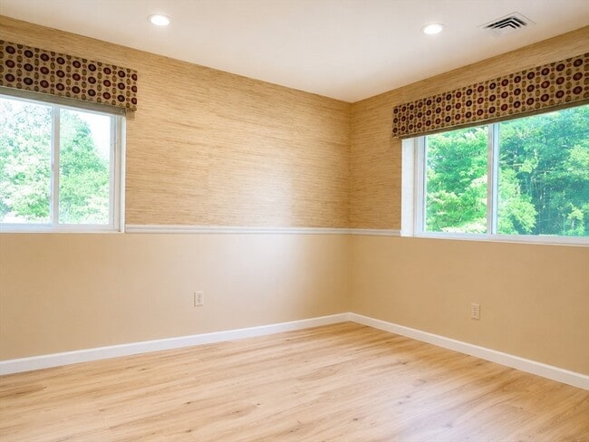Photo - 25 Bayberry Dr Unit 3