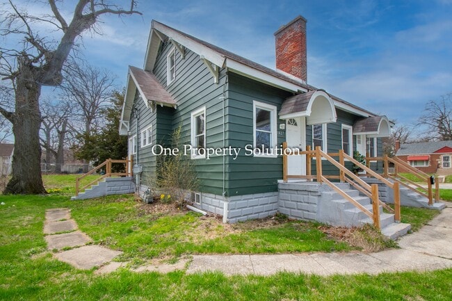 Photo - 1427 W 46th Ave