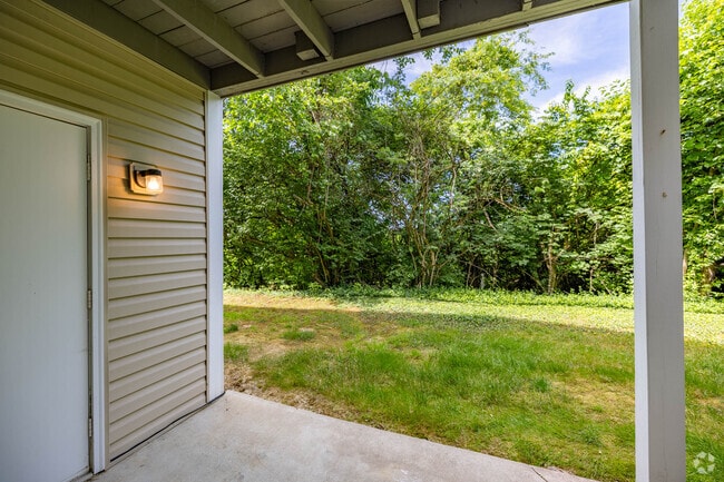 Highland Ridge Apartments - HLR