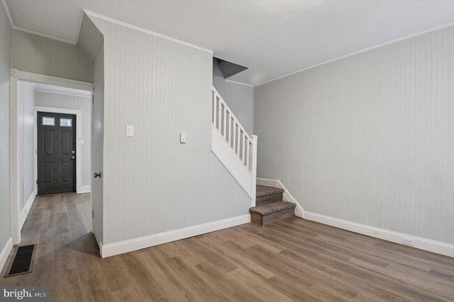 Photo - 305 E 22nd St