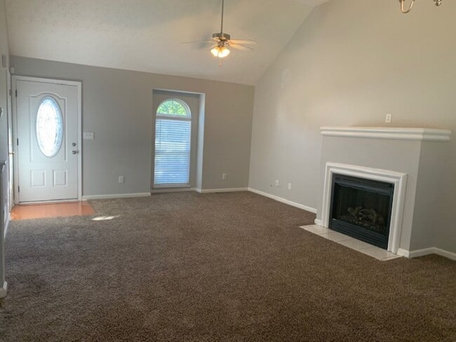 Photo - Beautiful 3BR / 2.5BA Split Level with Expansive Backyard and Privacy Fence!