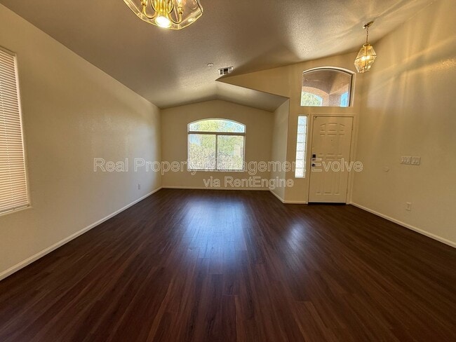 Photo - 4935 W Ardmore Rd