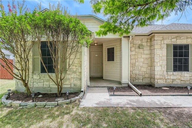 Photo - 102 Osage Ct