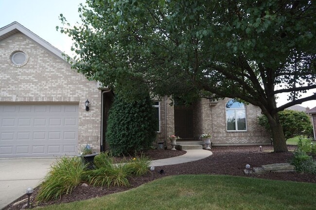Photo - 8566 Huckins Dr
