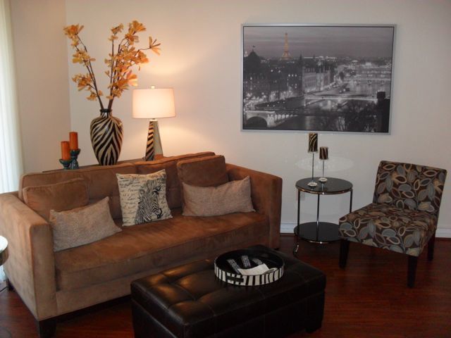 Building Photo - Meridian - Luxury 1Bdr/Bath Fully Furnishe... Rental