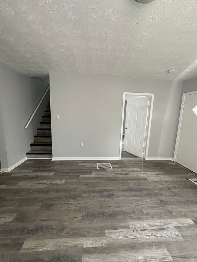 Photo - Warner Rd 4 Bedroom Single