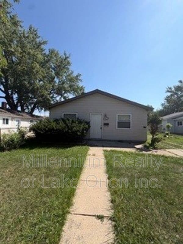 Building Photo - 844 Kettering Ave