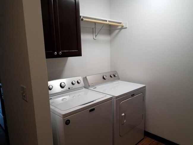 Photo - 746 Prospect Dr