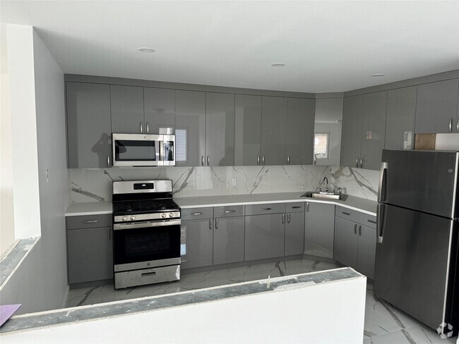Building Photo - 174-198 Beach Rental