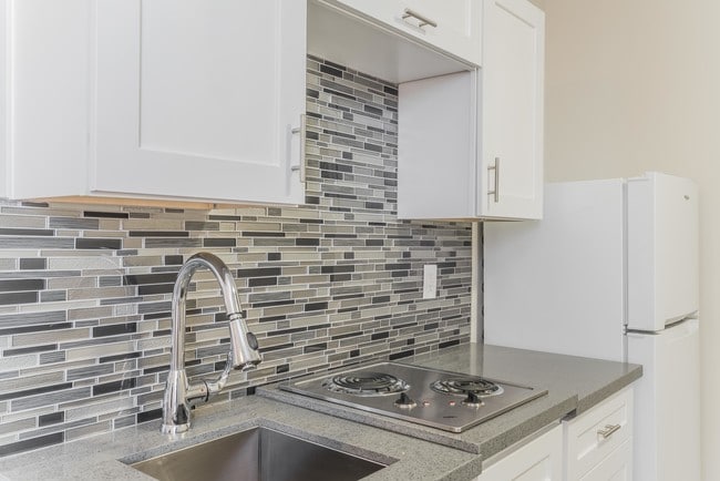 Photo - Westland @ Regina