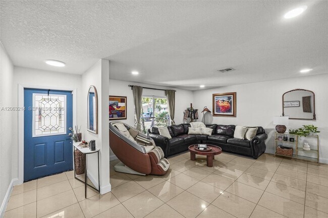 Photo - 3701 NW 114th Ave