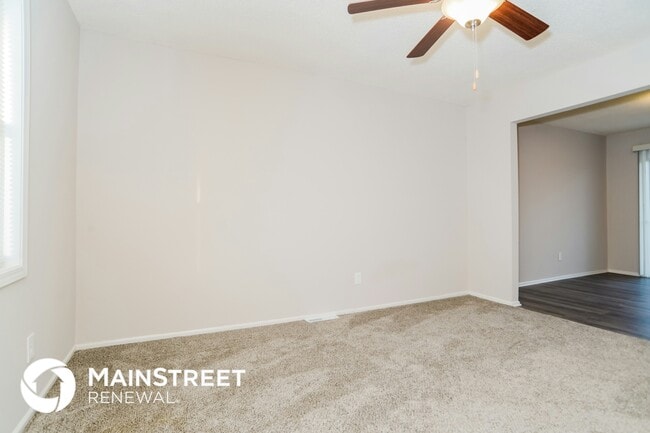 Photo - 1108 Golfview Dr
