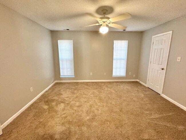 Photo - Now Leasing a 3-Bedroom 2.5 Bath in Southa...