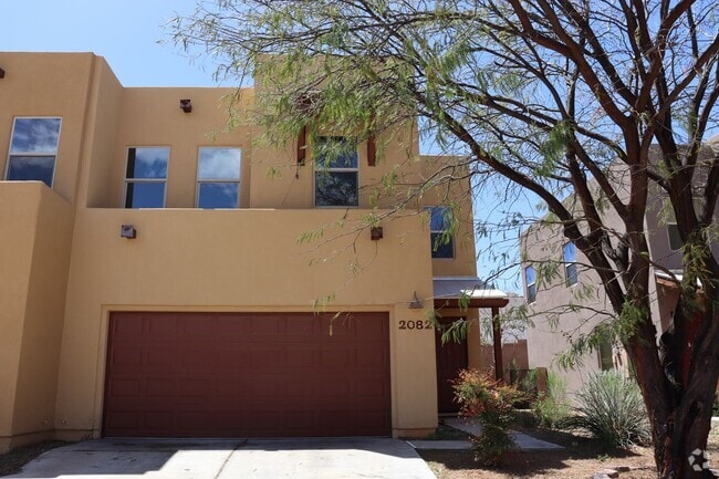 Building Photo - Cimmaron Estates Rental