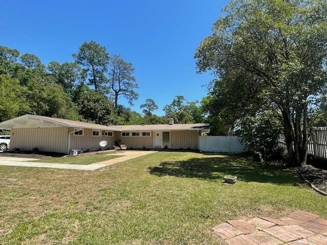 Photo - 3 Calhoun Dr House