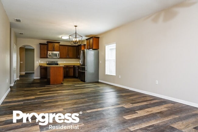 Photo - 6881 Glenbrook Dr