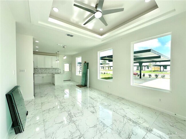 Photo - 11 Selena St Unit 1