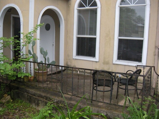 Building Photo - K482 - Palma Plaza B Unit K482 - Palma Plaza B