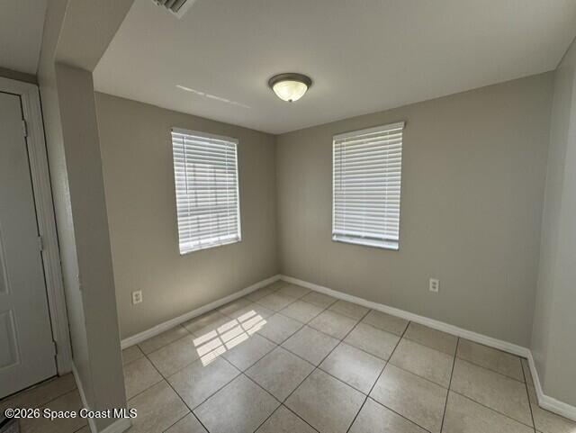Photo - 1841 Baldwin St