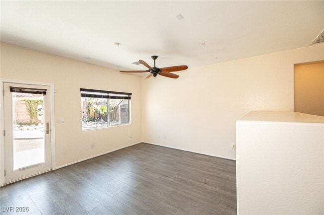 Photo - 4921 Novelli Pl