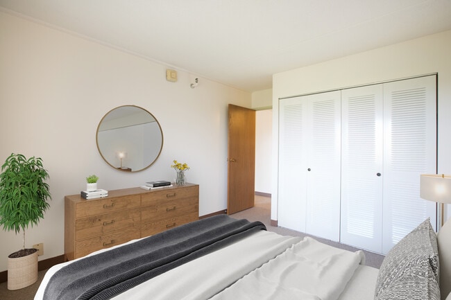 Photo - Park Place Towers - Income Restricted 62+