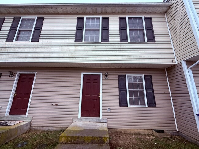 Photo - 65 Majestic Dr NW