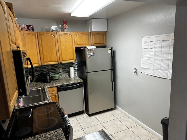 Photo - 450 NW 20th St Unit 209